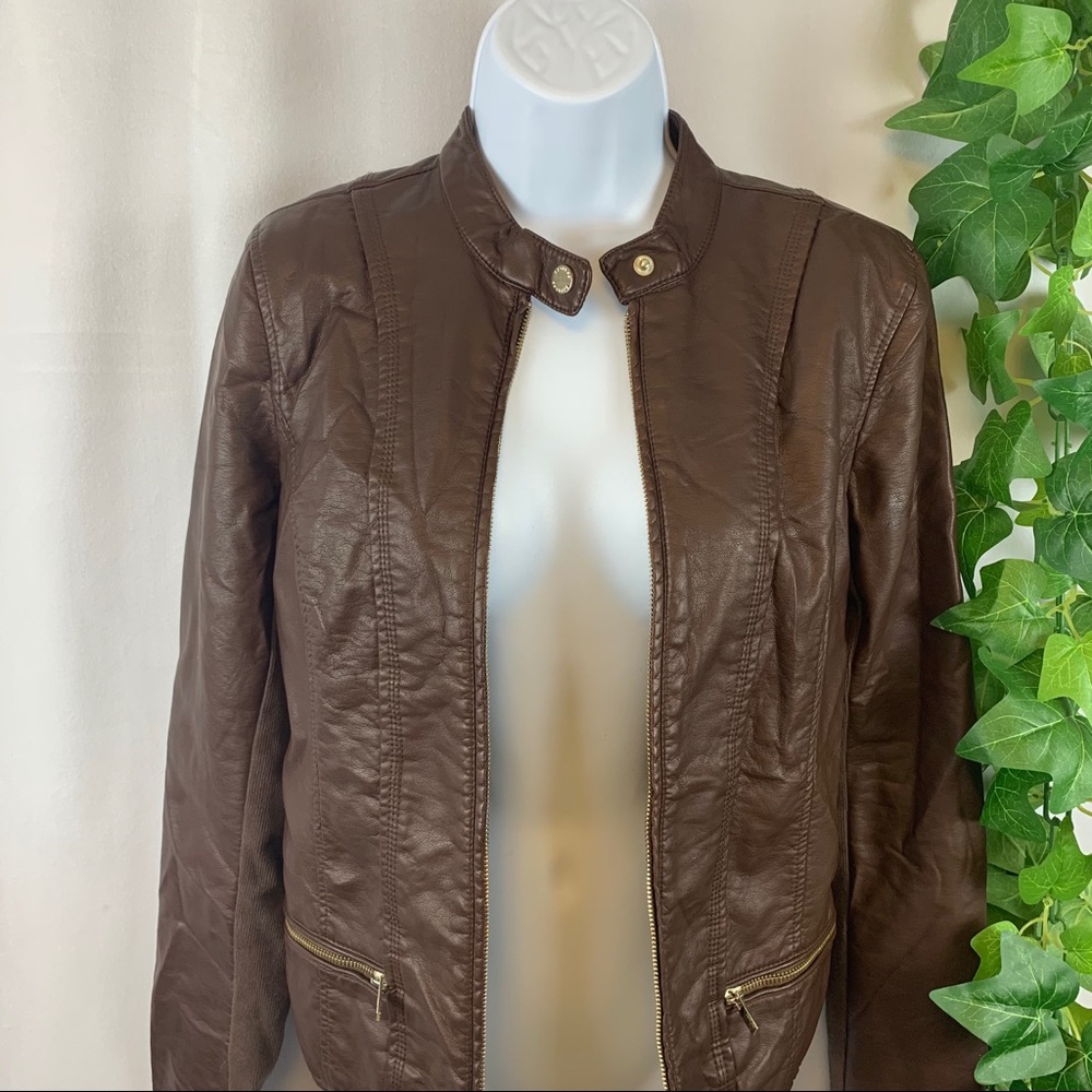 Express leather jackets in the color brown.
